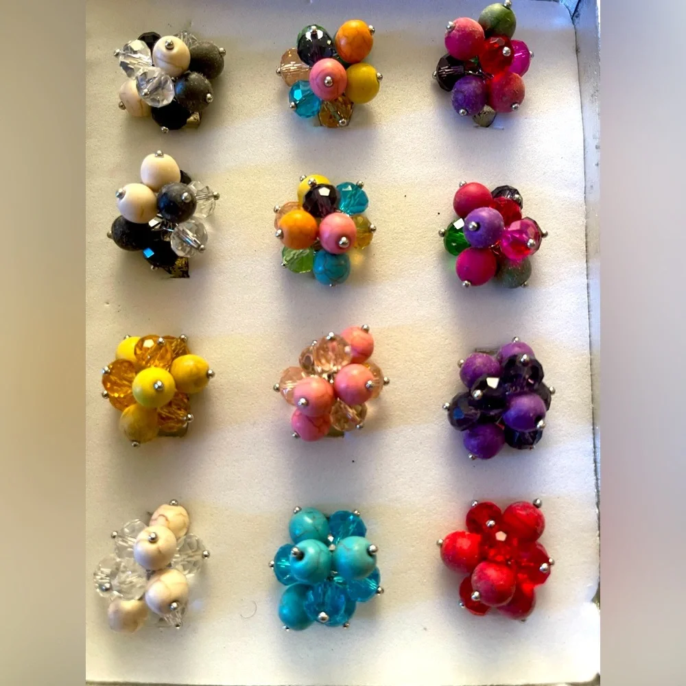 Multiple color beaded ring - Picture 1 of 1